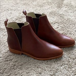 Nisolo classic Chelsea boots in Brandy